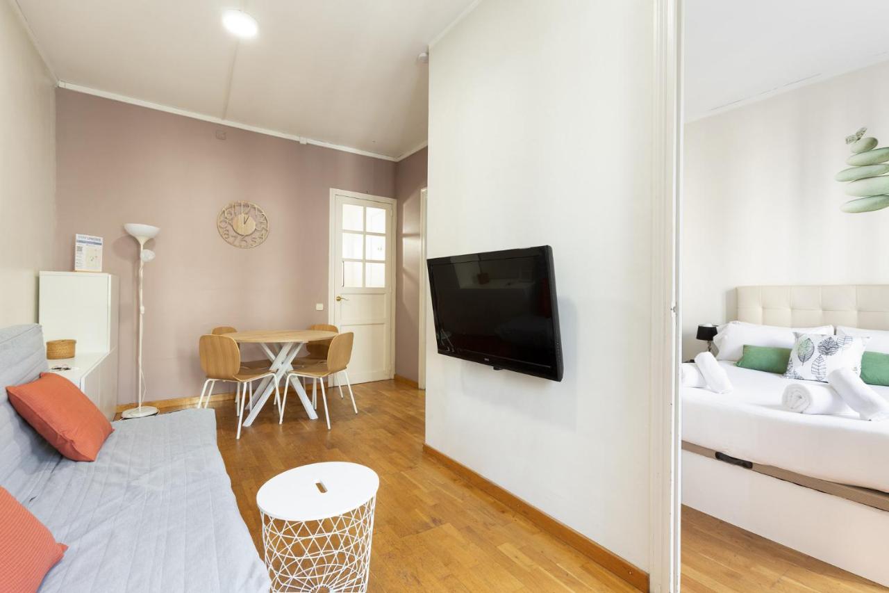 Stay U-Nique Apartments Consell Barcelona Eksteriør bilde
