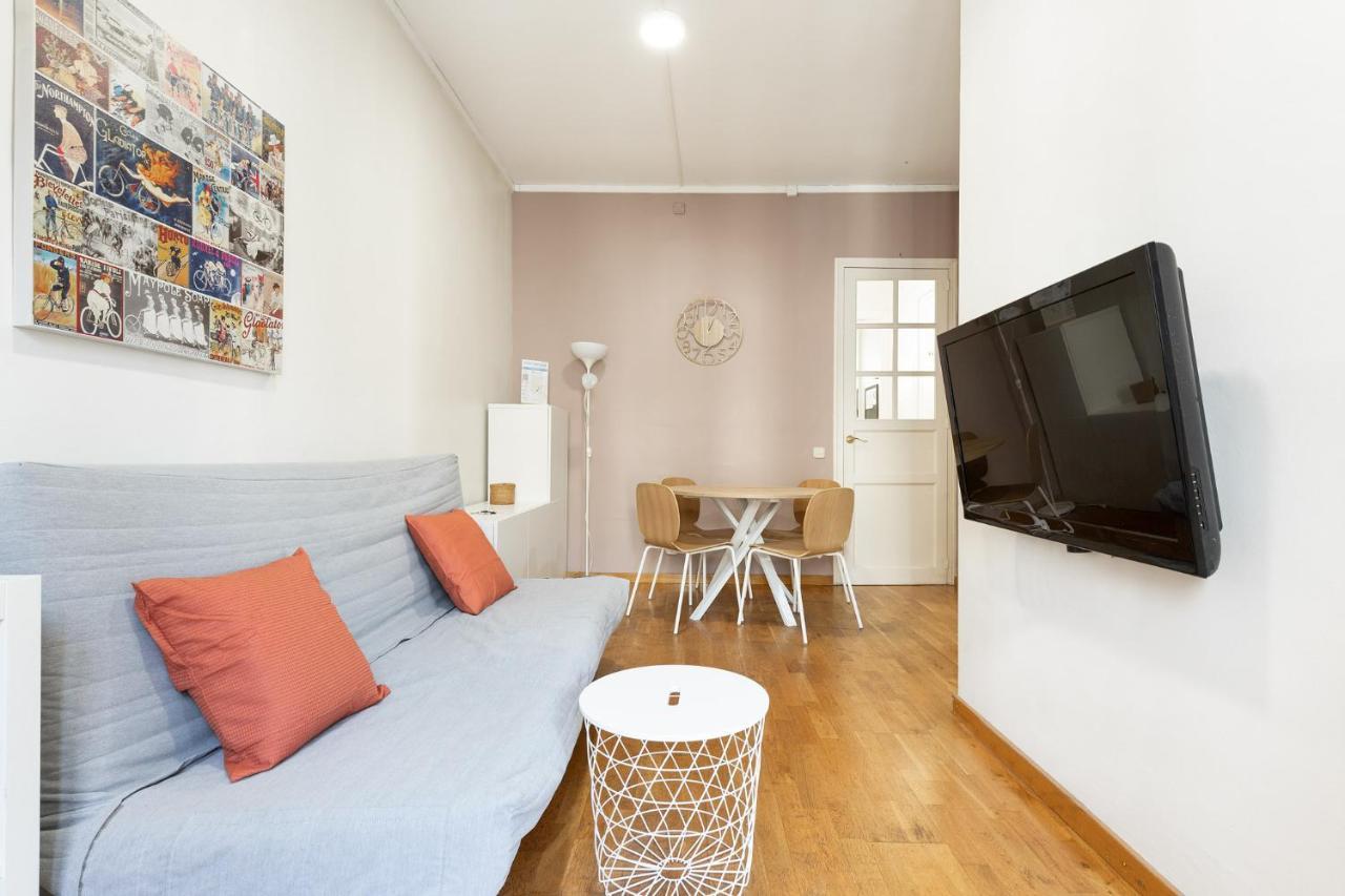 Stay U-Nique Apartments Consell Barcelona Eksteriør bilde